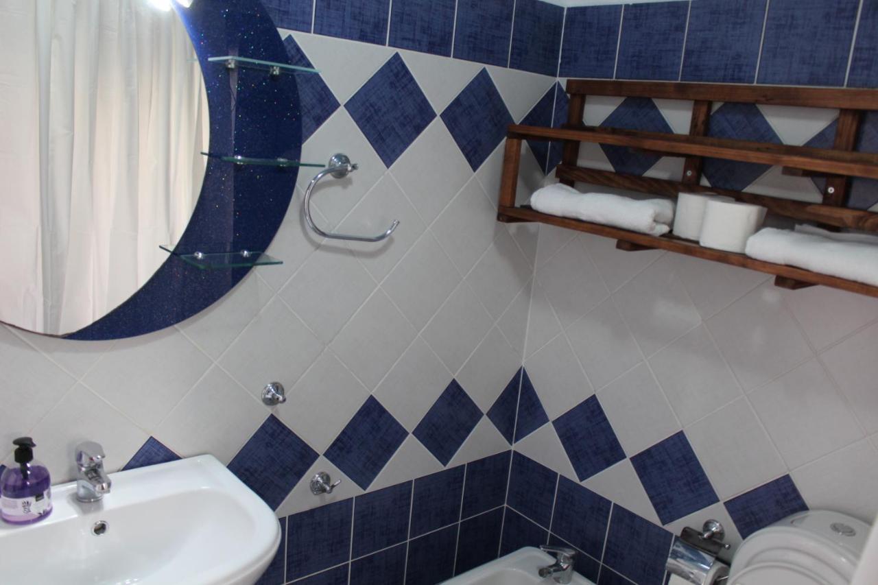 Yuri Guest House Gjirokastër Eksteriør billede